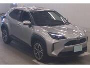 2022 TOYOTA YARIS CROSS