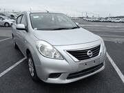 2013 NISSAN LATIO X