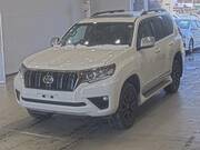 2022 TOYOTA LAND CRUISER PRADO