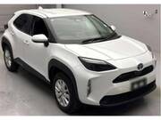 2024 TOYOTA YARIS CROSS