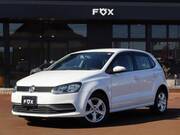 2015 VOLKSWAGEN POLO