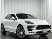 2016 PORSCHE MACAN