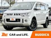 2015 MITSUBISHI DELICA D5