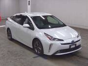 2021 TOYOTA PRIUS