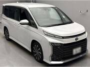 2022 TOYOTA VOXY