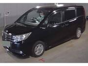 2015 TOYOTA NOAH