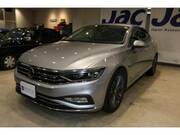 2021 VOLKSWAGEN PASSAT