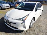 2017 TOYOTA PRIUS S