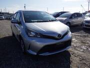 2016 TOYOTA VITZ F
