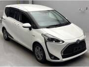 2019 TOYOTA SIENTA