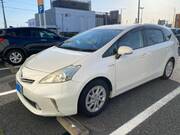 2011 TOYOTA PRIUS ALPHA S