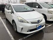 2012 TOYOTA PRIUS ALPHA S