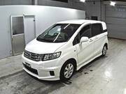 2010 HONDA FREED SPIKE