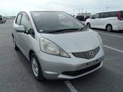 2010 HONDA FIT G
