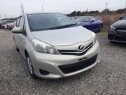 2013 TOYOTA VITZ F CIEL