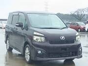 2010 TOYOTA VOXY ZS