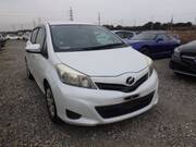 2012 TOYOTA VITZ U
