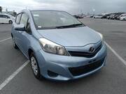 2013 TOYOTA VITZ F