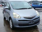 2009 TOYOTA RACTIS