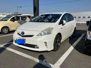 2011 TOYOTA PRIUS ALPHA