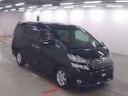 2013 TOYOTA ALPHARD 240X