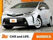 2017 TOYOTA PRIUS ALPHA