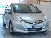 2011 HONDA FIT HYBRID