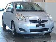 2008 TOYOTA VITZ F