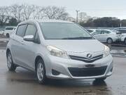 2012 TOYOTA VITZ JEWELA
