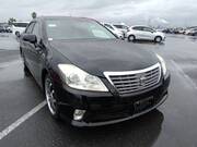 2010 TOYOTA CROWN ROYAL SALOON