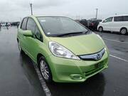 2011 HONDA FIT HYBRID