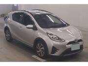 2017 TOYOTA AQUA CROSSOVER