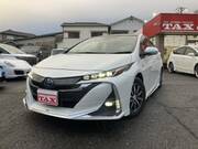 2020 TOYOTA PRIUS PHV