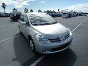 2011 NISSAN TIIDA 15M