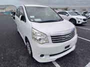 2012 TOYOTA NOAH X SMART EDITION