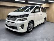 2013 TOYOTA VELLFIRE