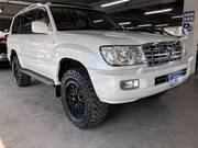 2003 TOYOTA LAND CRUISER