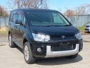 2010 MITSUBISHI DELICA D5