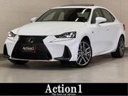 2017 LEXUS IS