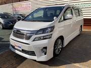2013 TOYOTA VELLFIRE