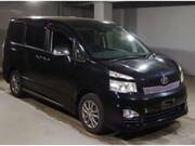 2012 TOYOTA VOXY