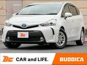 2015 TOYOTA PRIUS ALPHA