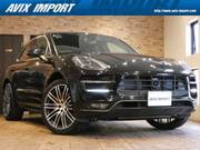 2019 PORSCHE MACAN
