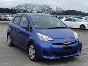 2011 TOYOTA RACTIS X