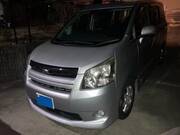 2010 TOYOTA NOAH