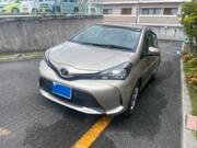 2015 TOYOTA VITZ F
