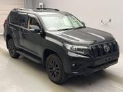 2023 TOYOTA LAND CRUISER PRADO