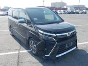 2019 TOYOTA VOXY