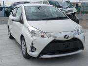 2018 TOYOTA VITZ F