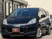 2011 HONDA FIT HYBRID